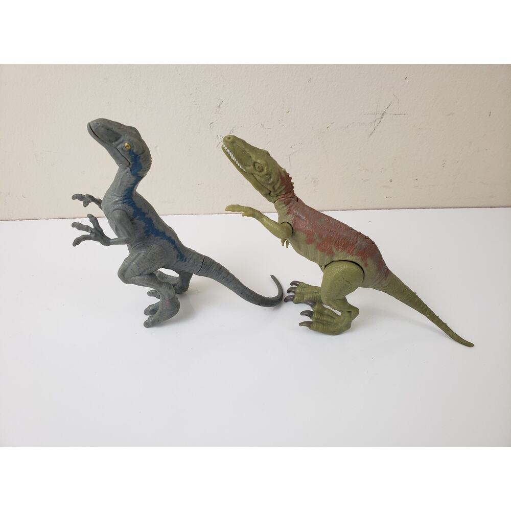 Mattel 2017 Jurassic World Park Battle Damage Herrerasaurus/ Velociraptor Raptor